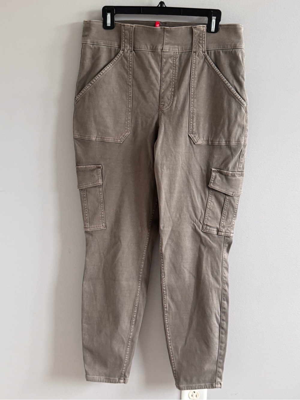 Spanx Cargo‎ Pants 1X Beige Tapered Stretch Utility Pockets High Rise